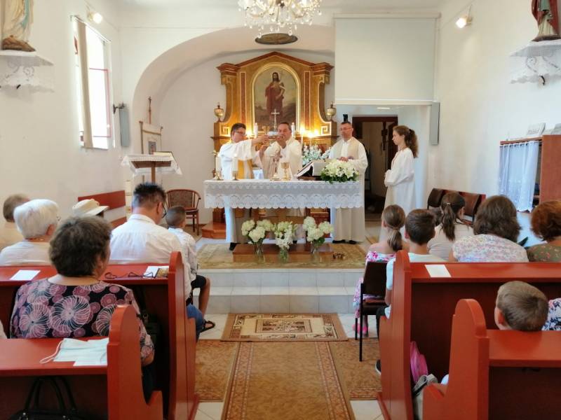 szentmise Nagykozárban (9).jpg